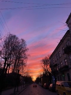 Вулиця Дрогобича вранці